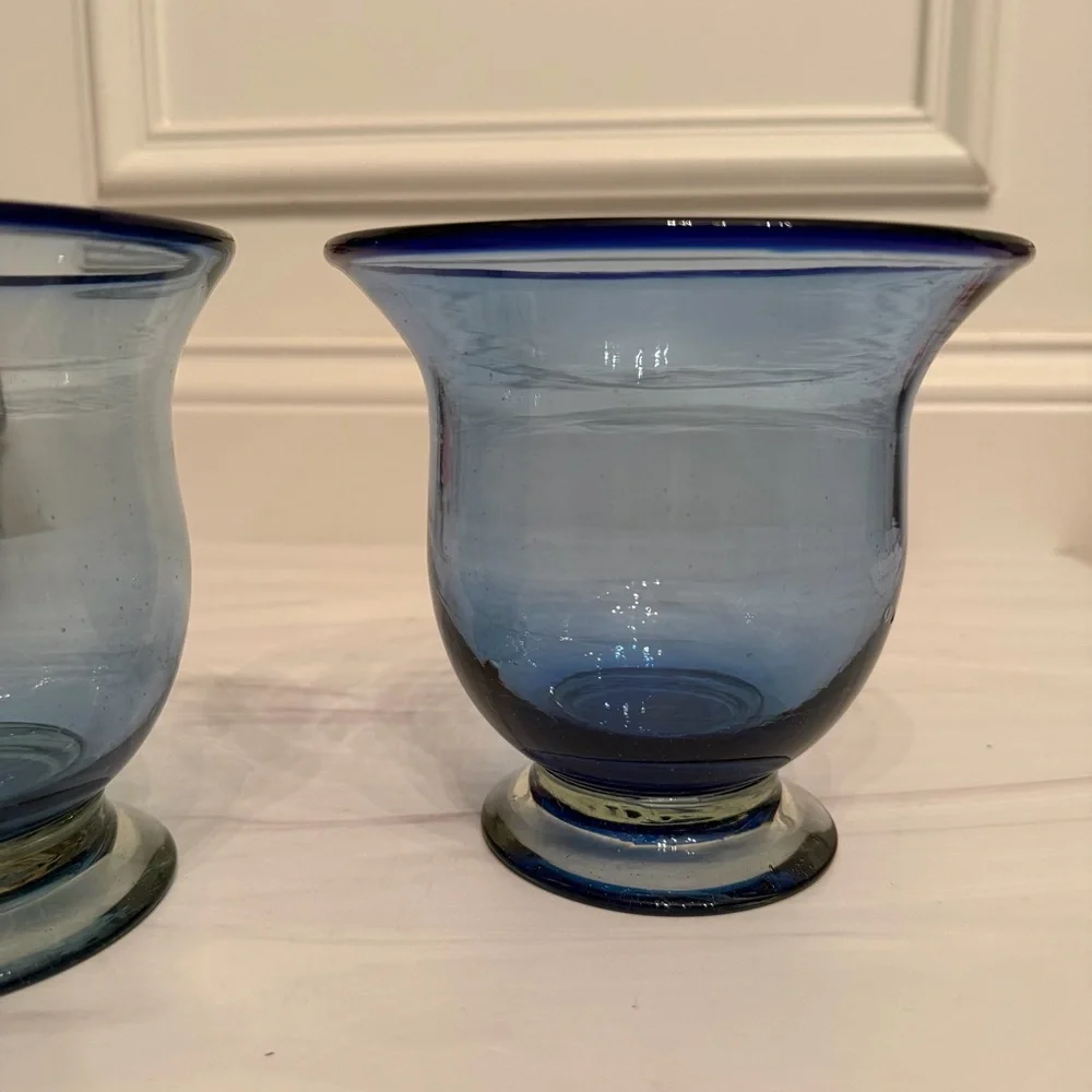 New (1) Crate & Barrel Blue Sanibel Hurricane candleholder / small vase